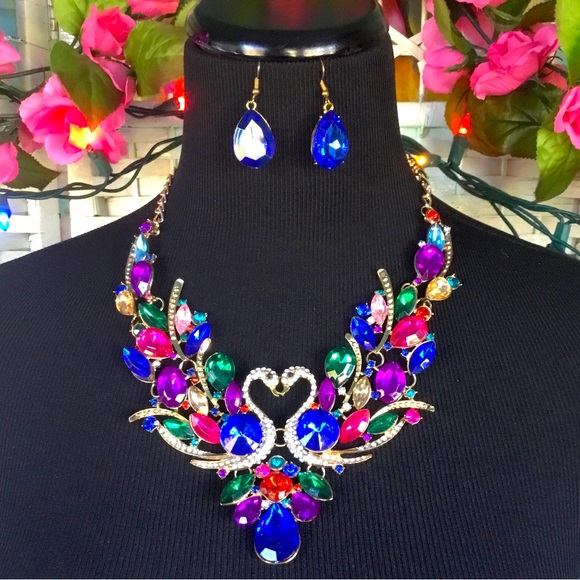 Gorgeous Blue Red Pink Peacock Rhinestone Statement Bib Necklace Crystal   New - Picture 6 of 8
